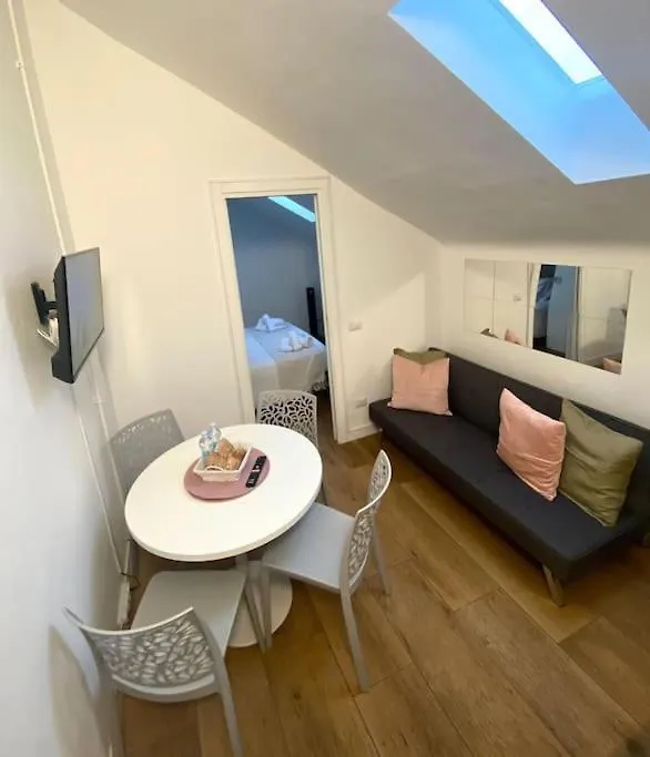 Apartment Casa Viola Milano Centrale! Italy